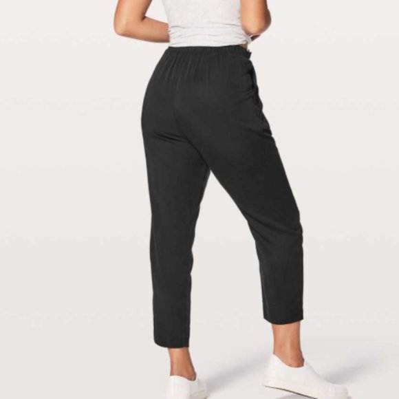 Lululemon Can You Feel The Pleat Pant - Picture 2 of 5